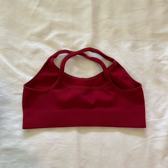red sports bra - Picture 2 of 2